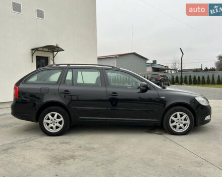 Черный Шкода Октавия, объемом двигателя 2 л и пробегом 229 тыс. км за 11650 $, фото 6 на Automoto.ua