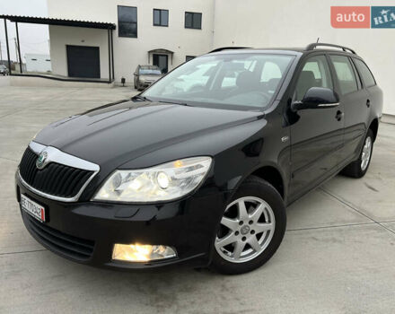 Черный Шкода Октавия, объемом двигателя 2 л и пробегом 229 тыс. км за 11650 $, фото 16 на Automoto.ua