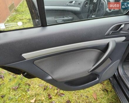 Чорний Шкода Октавія, об'ємом двигуна 1.6 л та пробігом 200 тис. км за 7800 $, фото 16 на Automoto.ua