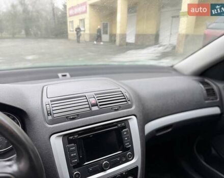 Черный Шкода Октавия, объемом двигателя 1.6 л и пробегом 305 тыс. км за 7600 $, фото 25 на Automoto.ua