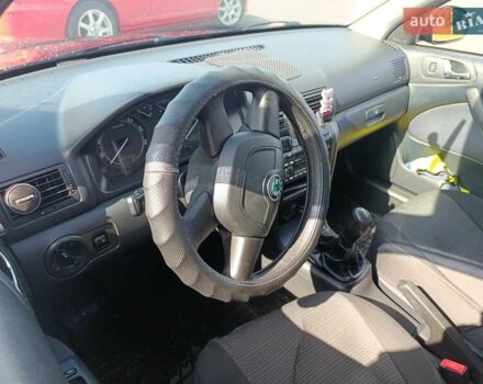 Чорний Шкода Октавія, об'ємом двигуна 1.6 л та пробігом 174 тис. км за 6900 $, фото 17 на Automoto.ua