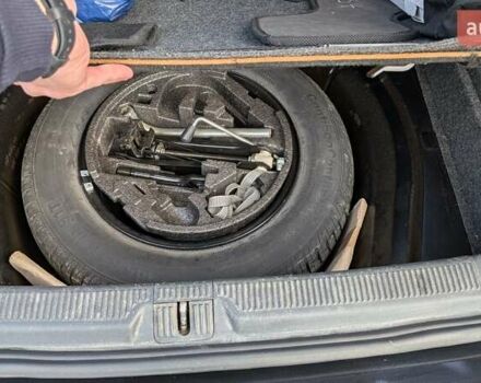 Черный Шкода Октавия, объемом двигателя 1.39 л и пробегом 258 тыс. км за 7200 $, фото 33 на Automoto.ua