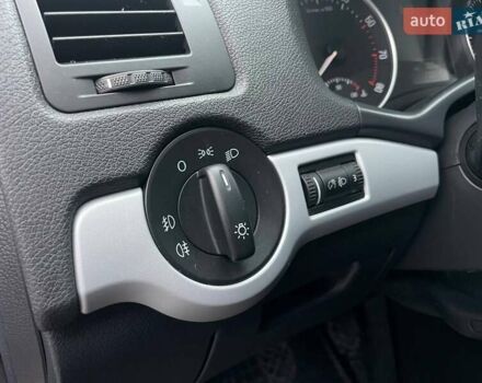 Черный Шкода Октавия, объемом двигателя 1.6 л и пробегом 176 тыс. км за 7550 $, фото 14 на Automoto.ua