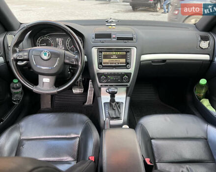 Черный Шкода Октавия, объемом двигателя 1.97 л и пробегом 316 тыс. км за 11500 $, фото 27 на Automoto.ua