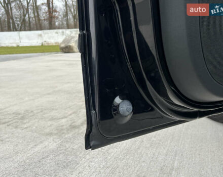 Черный Шкода Октавия, объемом двигателя 2 л и пробегом 229 тыс. км за 11650 $, фото 148 на Automoto.ua