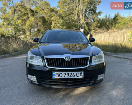 Черный Шкода Октавия, объемом двигателя 1.8 л и пробегом 314 тыс. км за 7300 $, фото 8 на Automoto.ua