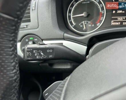 Черный Шкода Октавия, объемом двигателя 2 л и пробегом 265 тыс. км за 11950 $, фото 105 на Automoto.ua