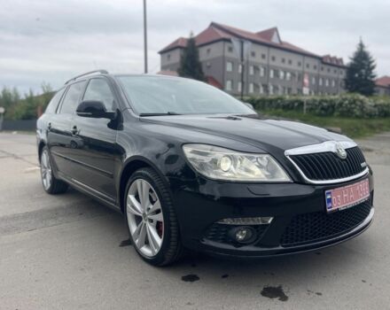 Чорний Шкода Октавія, об'ємом двигуна 2 л та пробігом 307 тис. км за 10300 $, фото 3 на Automoto.ua