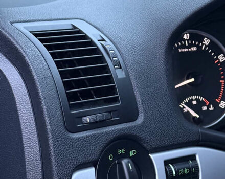 Черный Шкода Октавия, объемом двигателя 1.6 л и пробегом 202 тыс. км за 7490 $, фото 19 на Automoto.ua