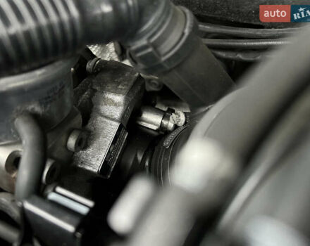 Черный Шкода Октавия, объемом двигателя 2 л и пробегом 229 тыс. км за 11650 $, фото 127 на Automoto.ua