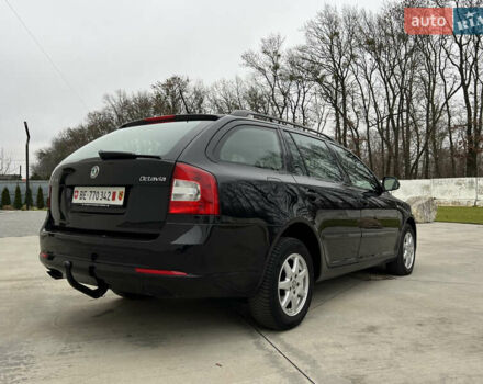 Черный Шкода Октавия, объемом двигателя 2 л и пробегом 229 тыс. км за 11650 $, фото 7 на Automoto.ua