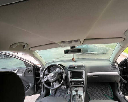 Черный Шкода Октавия, объемом двигателя 1.8 л и пробегом 260 тыс. км за 7300 $, фото 16 на Automoto.ua