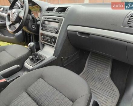 Чорний Шкода Октавія, об'ємом двигуна 1.6 л та пробігом 200 тис. км за 7800 $, фото 25 на Automoto.ua