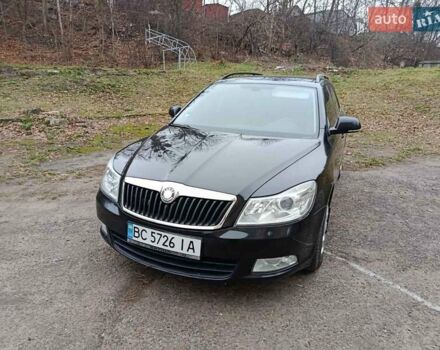 Черный Шкода Октавия, объемом двигателя 1.6 л и пробегом 258 тыс. км за 8600 $, фото 4 на Automoto.ua