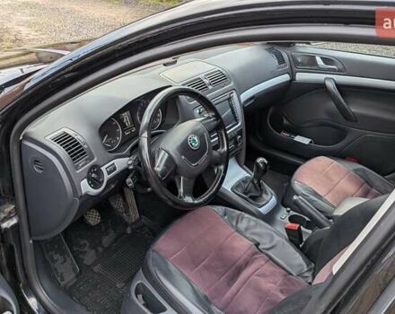 Черный Шкода Октавия, объемом двигателя 1.39 л и пробегом 258 тыс. км за 7200 $, фото 14 на Automoto.ua