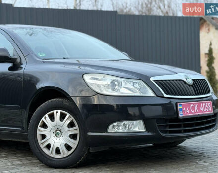 Черный Шкода Октавия, объемом двигателя 1.6 л и пробегом 202 тыс. км за 7490 $, фото 81 на Automoto.ua
