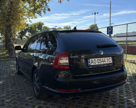 Шкода Октавия 2010 в Мукачеве на Automoto.ua Черный Шкода Октавия, объемом двигателя 1.98 л и пробегом 220 тыс. км за 9000 $, фото 2 на Automoto.ua