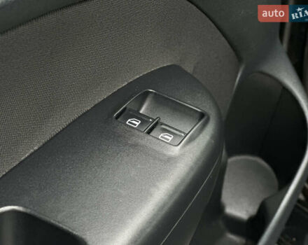 Чорний Шкода Октавія, об'ємом двигуна 1.6 л та пробігом 202 тис. км за 7650 $, фото 42 на Automoto.ua