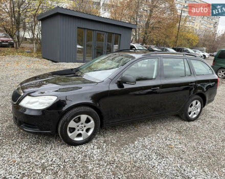 Черный Шкода Октавия, объемом двигателя 0 л и пробегом 167 тыс. км за 8100 $, фото 3 на Automoto.ua