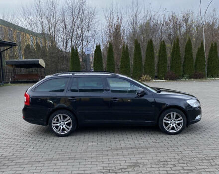 Чорний Шкода Октавія, об'ємом двигуна 2 л та пробігом 241 тис. км за 8800 $, фото 5 на Automoto.ua