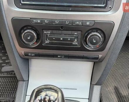 Черный Шкода Октавия, объемом двигателя 1.39 л и пробегом 258 тыс. км за 7200 $, фото 12 на Automoto.ua