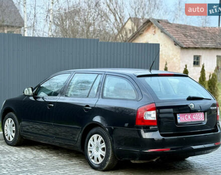 Черный Шкода Октавия, объемом двигателя 1.6 л и пробегом 202 тыс. км за 7490 $, фото 104 на Automoto.ua