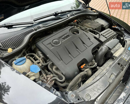 Черный Шкода Октавия, объемом двигателя 1.6 л и пробегом 224 тыс. км за 7500 $, фото 39 на Automoto.ua