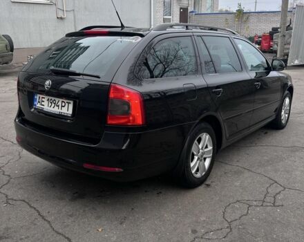 Черный Шкода Октавия, объемом двигателя 1.6 л и пробегом 230 тыс. км за 7500 $, фото 4 на Automoto.ua