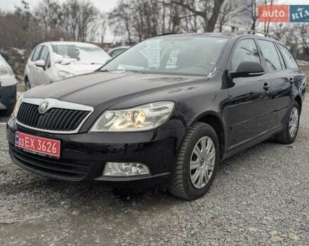 Черный Шкода Октавия, объемом двигателя 1.6 л и пробегом 223 тыс. км за 7550 $, фото 2 на Automoto.ua
