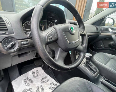 Чорний Шкода Октавія, об'ємом двигуна 2 л та пробігом 223 тис. км за 8999 $, фото 33 на Automoto.ua