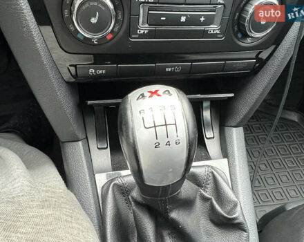 Черный Шкода Октавия, объемом двигателя 1.8 л и пробегом 156 тыс. км за 9900 $, фото 7 на Automoto.ua