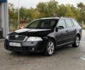 Черный Шкода Октавия, объемом двигателя 2 л и пробегом 299 тыс. км за 3143 $, фото 1 на Automoto.ua