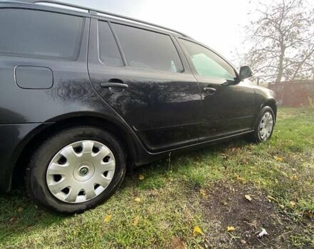 Черный Шкода Октавия, объемом двигателя 1.6 л и пробегом 275 тыс. км за 7300 $, фото 4 на Automoto.ua