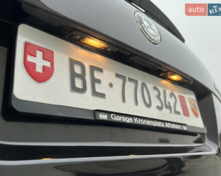 Черный Шкода Октавия, объемом двигателя 2 л и пробегом 229 тыс. км за 11650 $, фото 164 на Automoto.ua