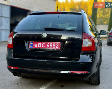 Черный Шкода Октавия, объемом двигателя 1.4 л и пробегом 176 тыс. км за 5999 $, фото 7 на Automoto.ua