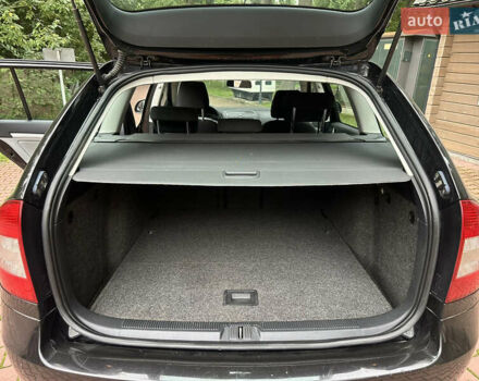 Черный Шкода Октавия, объемом двигателя 1.6 л и пробегом 224 тыс. км за 7500 $, фото 34 на Automoto.ua