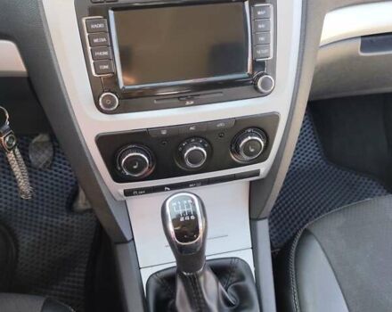 Черный Шкода Октавия, объемом двигателя 1.97 л и пробегом 280 тыс. км за 9200 $, фото 9 на Automoto.ua