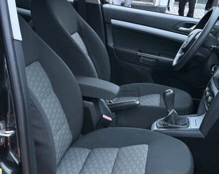 Черный Шкода Октавия, объемом двигателя 1.6 л и пробегом 202 тыс. км за 7490 $, фото 38 на Automoto.ua