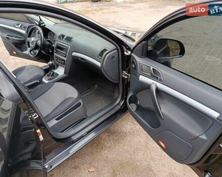 Черный Шкода Октавия, объемом двигателя 1.6 л и пробегом 258 тыс. км за 8600 $, фото 13 на Automoto.ua