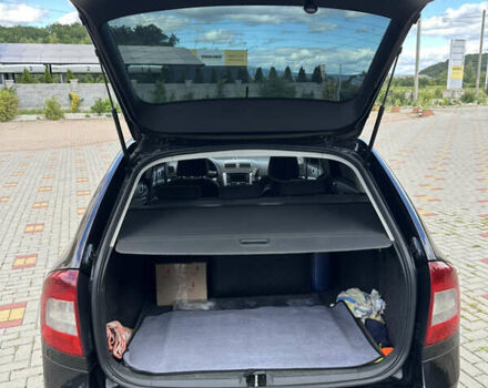 Чорний Шкода Октавія, об'ємом двигуна 2 л та пробігом 296 тис. км за 7800 $, фото 9 на Automoto.ua