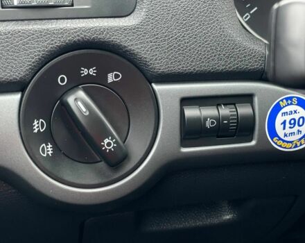 Чорний Шкода Октавія, об'ємом двигуна 1.4 л та пробігом 202 тис. км за 7200 $, фото 13 на Automoto.ua