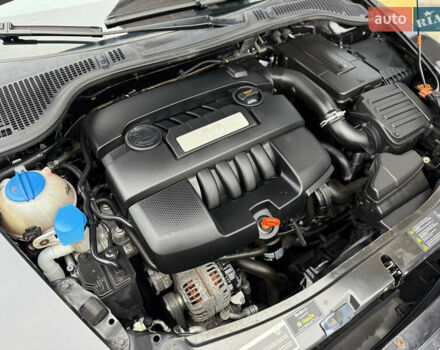 Черный Шкода Октавия, объемом двигателя 1.6 л и пробегом 157 тыс. км за 9000 $, фото 34 на Automoto.ua