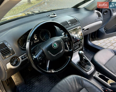 Чорний Шкода Октавія, об'ємом двигуна 1.6 л та пробігом 330 тис. км за 7499 $, фото 28 на Automoto.ua