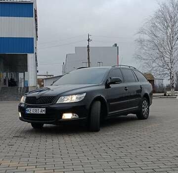 Черный Шкода Октавия, объемом двигателя 1.6 л и пробегом 390 тыс. км за 7250 $, фото 1 на Automoto.ua