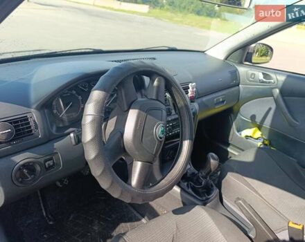 Чорний Шкода Октавія, об'ємом двигуна 1.6 л та пробігом 174 тис. км за 6900 $, фото 8 на Automoto.ua