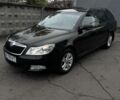 Черный Шкода Октавия, объемом двигателя 1.6 л и пробегом 230 тыс. км за 7500 $, фото 1 на Automoto.ua