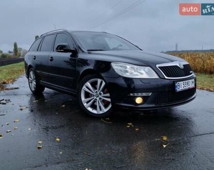 Черный Шкода Октавия, объемом двигателя 2 л и пробегом 220 тыс. км за 10500 $, фото 1 на Automoto.ua