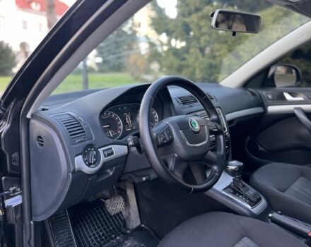 Чорний Шкода Октавія, об'ємом двигуна 1.6 л та пробігом 260 тис. км за 6700 $, фото 20 на Automoto.ua