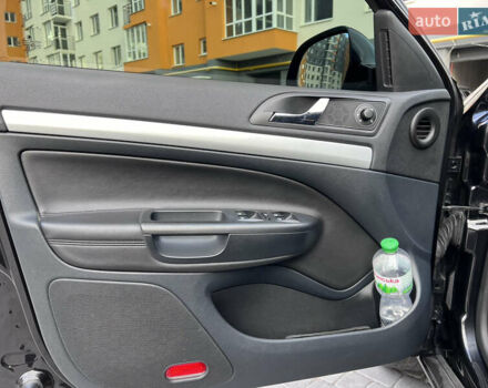 Черный Шкода Октавия, объемом двигателя 1.97 л и пробегом 316 тыс. км за 11500 $, фото 15 на Automoto.ua