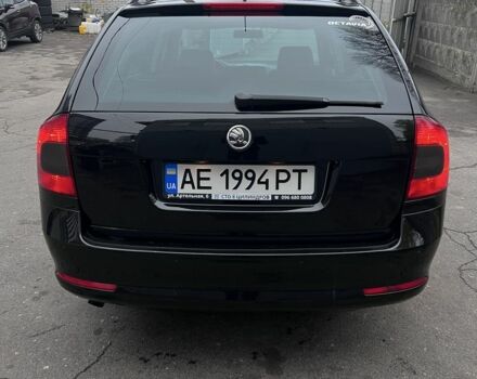Черный Шкода Октавия, объемом двигателя 1.6 л и пробегом 230 тыс. км за 7500 $, фото 3 на Automoto.ua